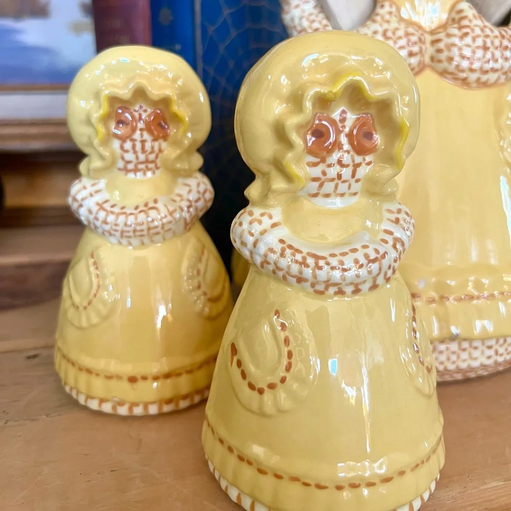 Set of 3 vintage 1982 Sittre Ceramics Burlap Ragdoll-style kitchen set. Handmade